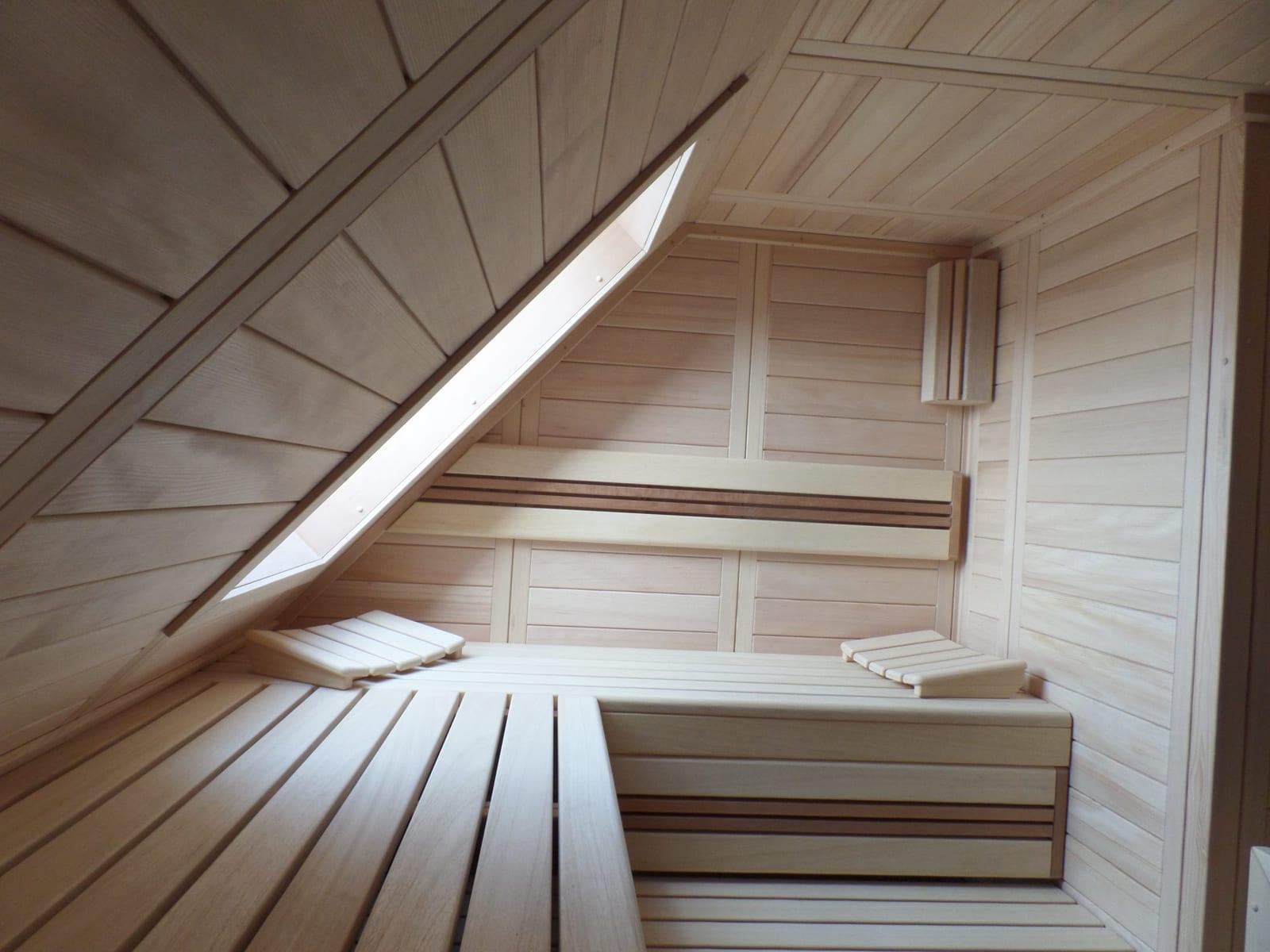 Sauna mit dachschraege scaled – Wille Sauna