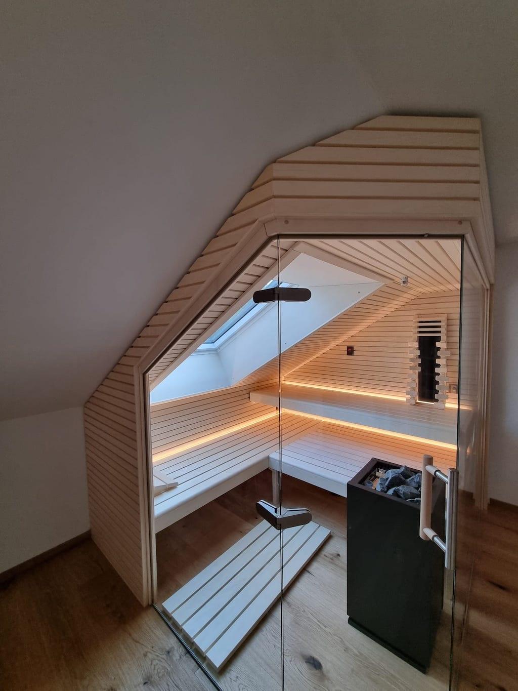Vesuv dachschraege hell2 – Wille Sauna